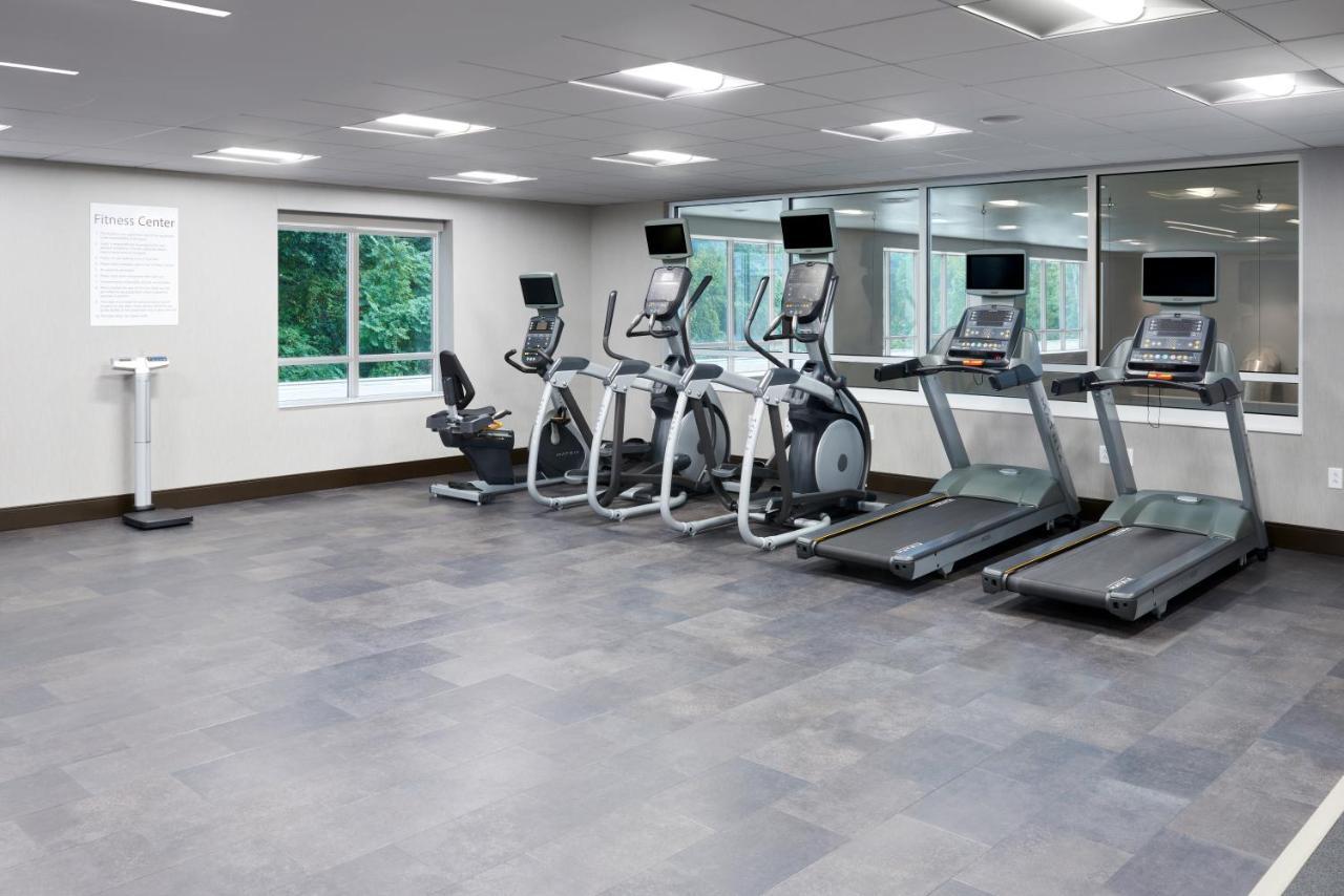 Holiday Inn & Suites Philadelphia W - Drexel Hill By Ihg Екстер'єр фото